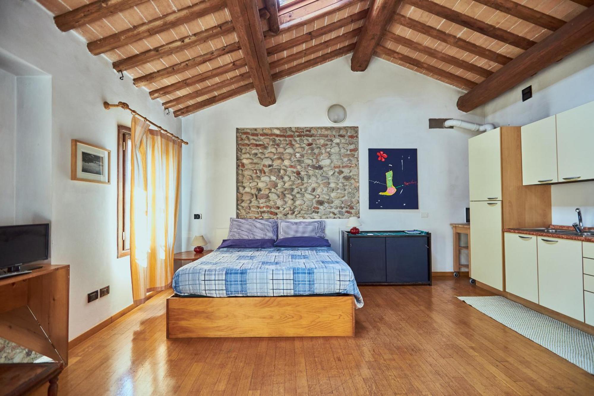 Apartment Mansarda - Bassano Dieda *